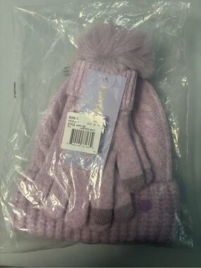 Madden GirlLavender Pom Pom Beanie with Matching Gloves
